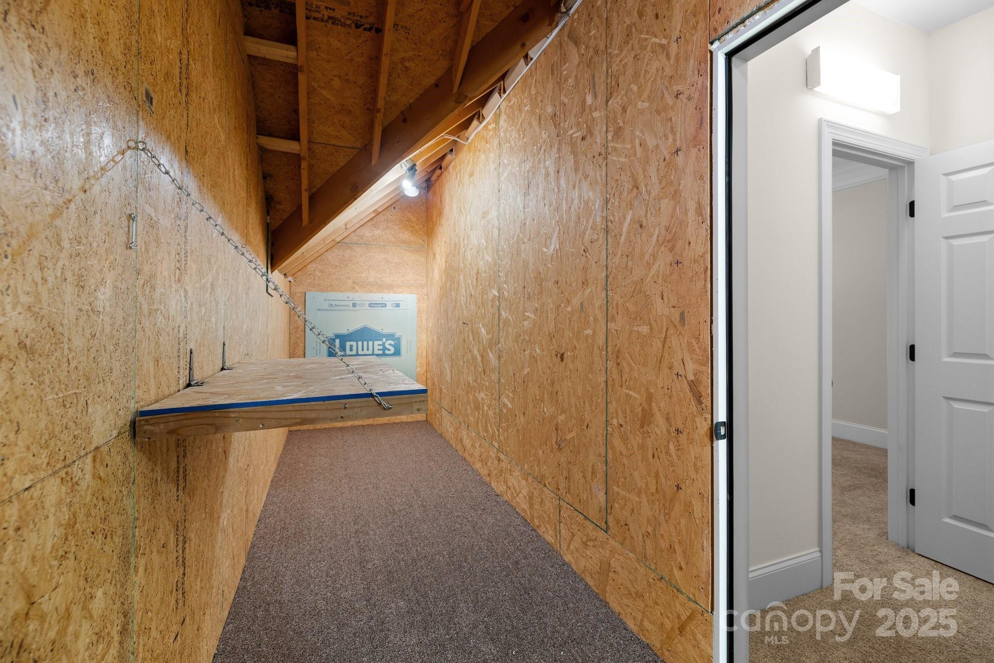 LAUREL CREEK - Residential