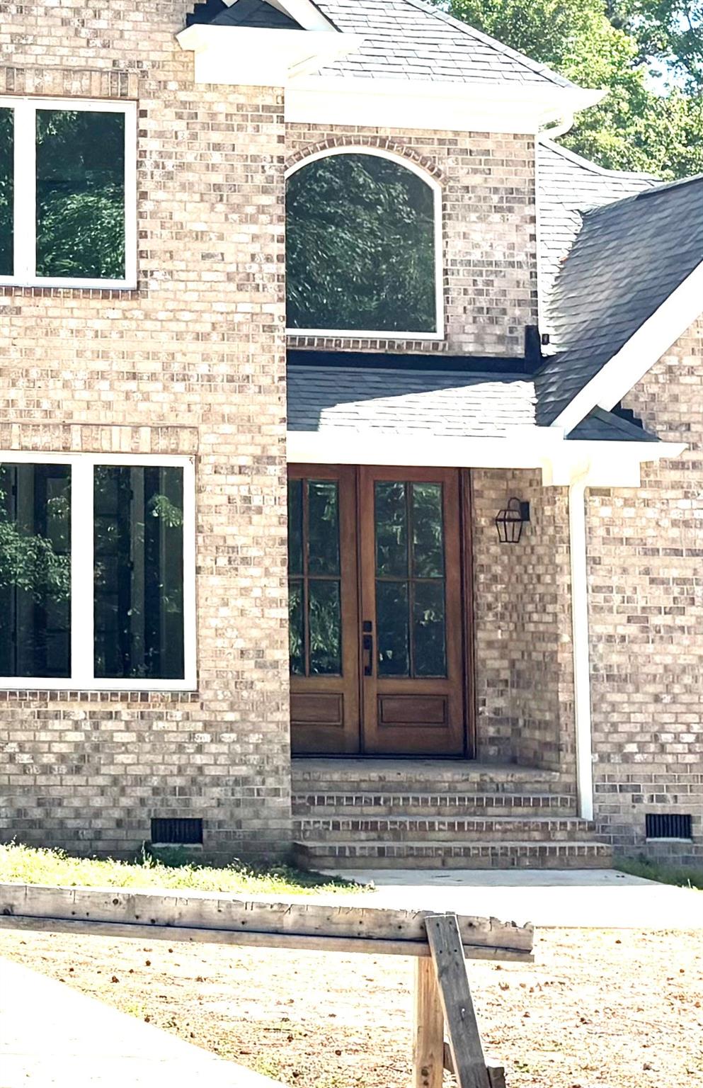 2418 Lexington Approach Drive