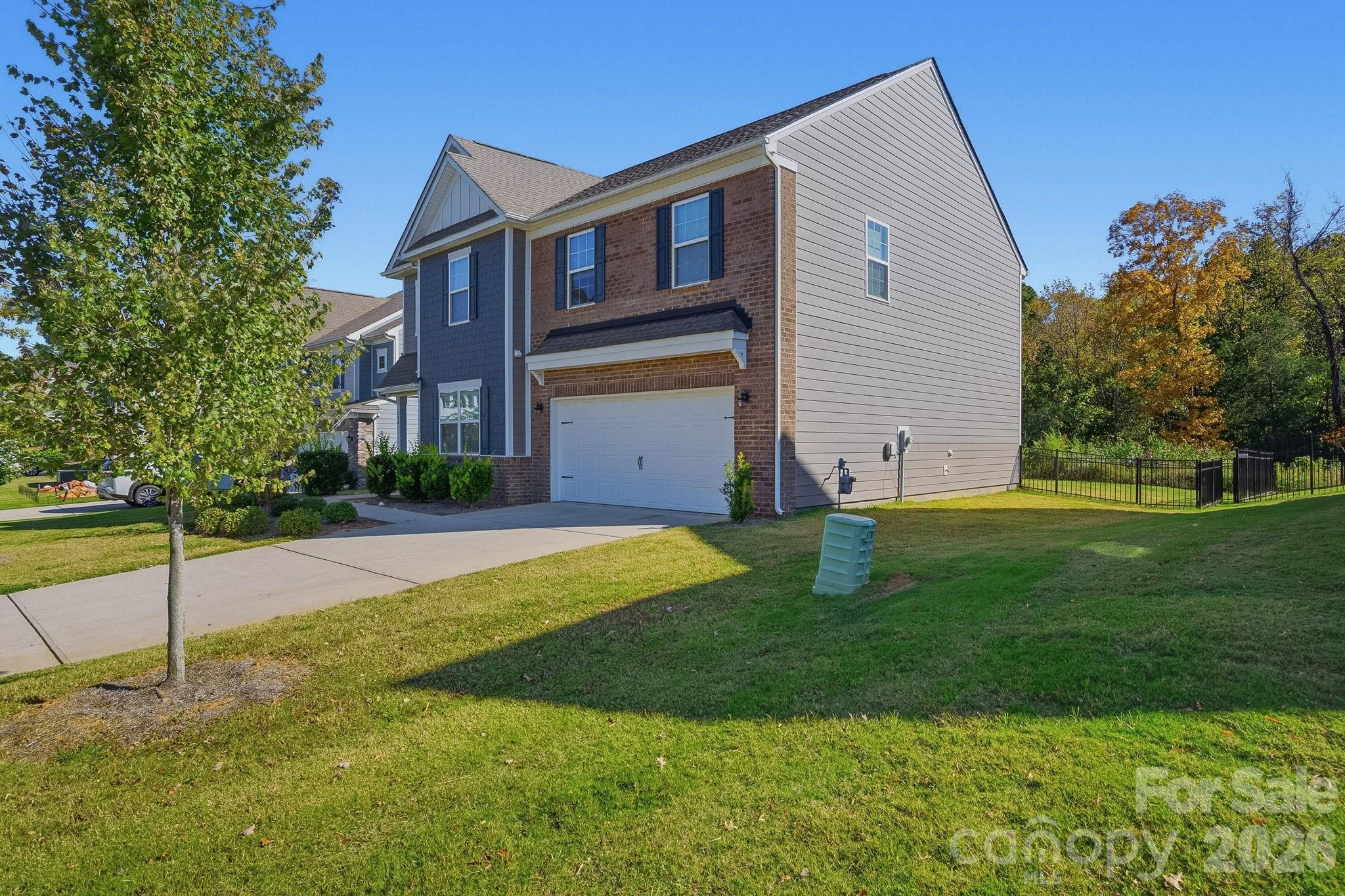 Falls Cove at Lake Norman - Residential