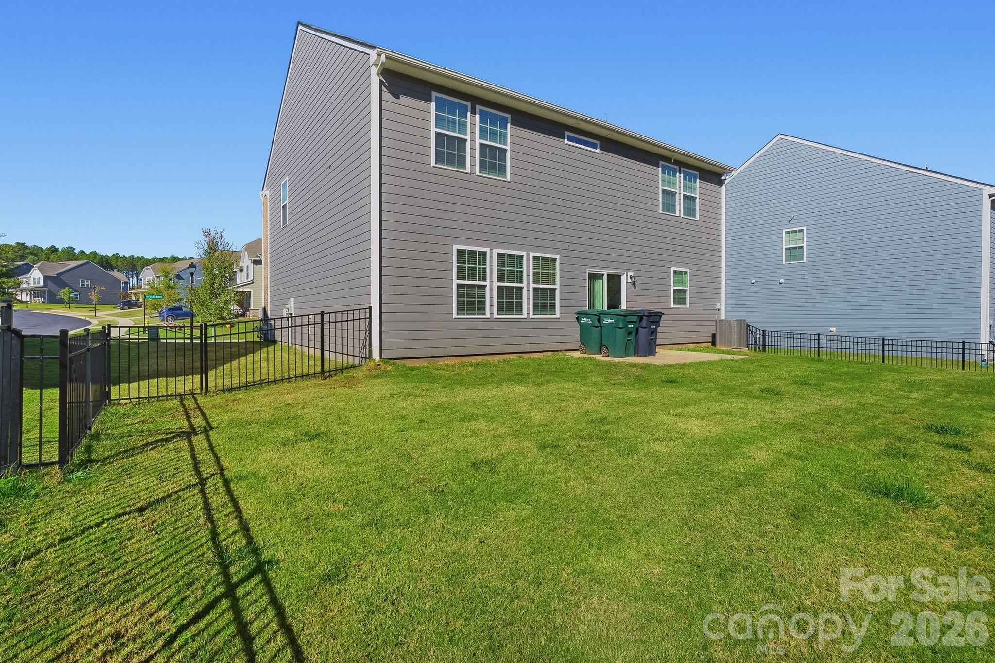 Falls Cove at Lake Norman - Residential