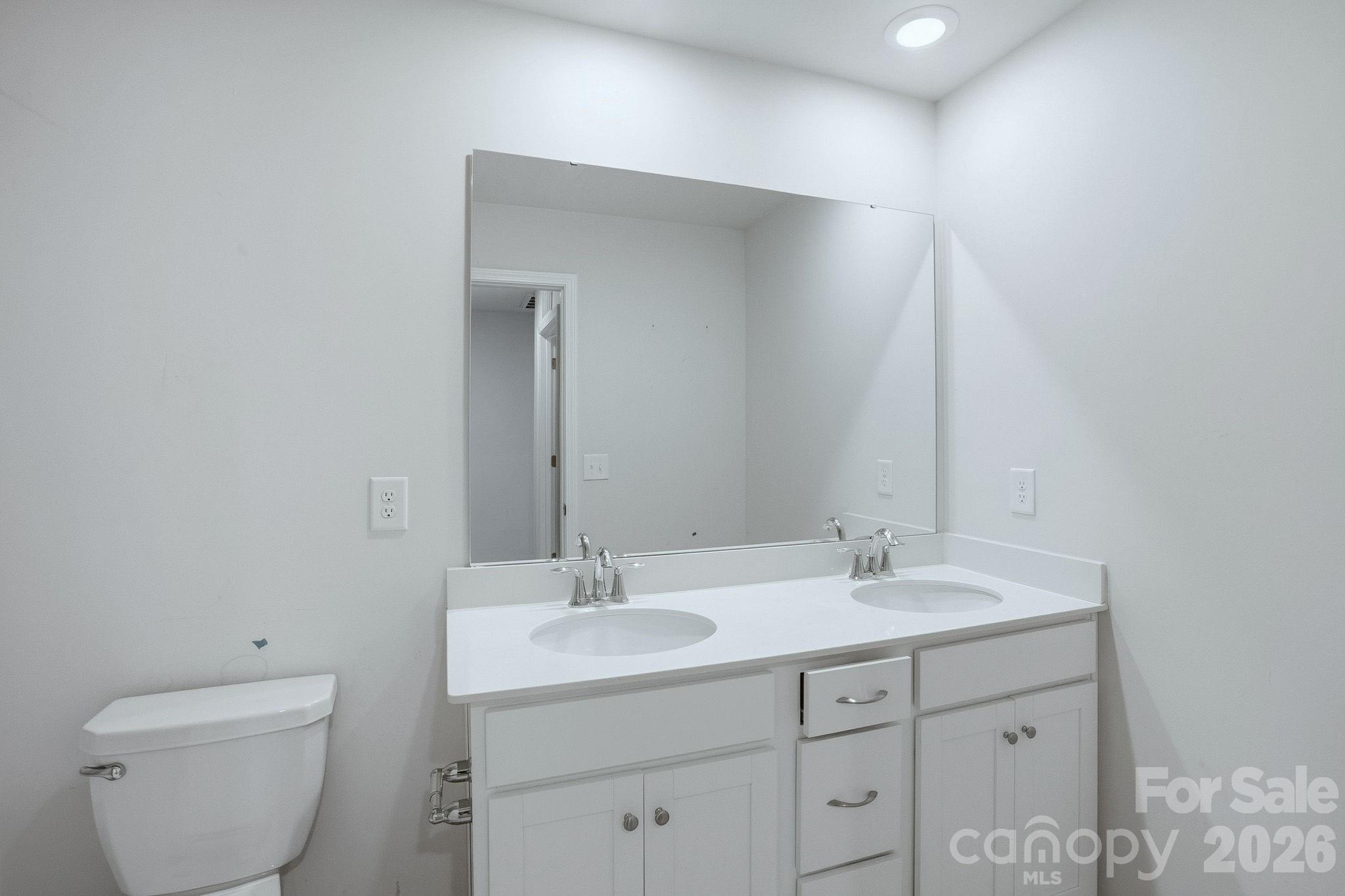 Falls Cove at Lake Norman - Residential