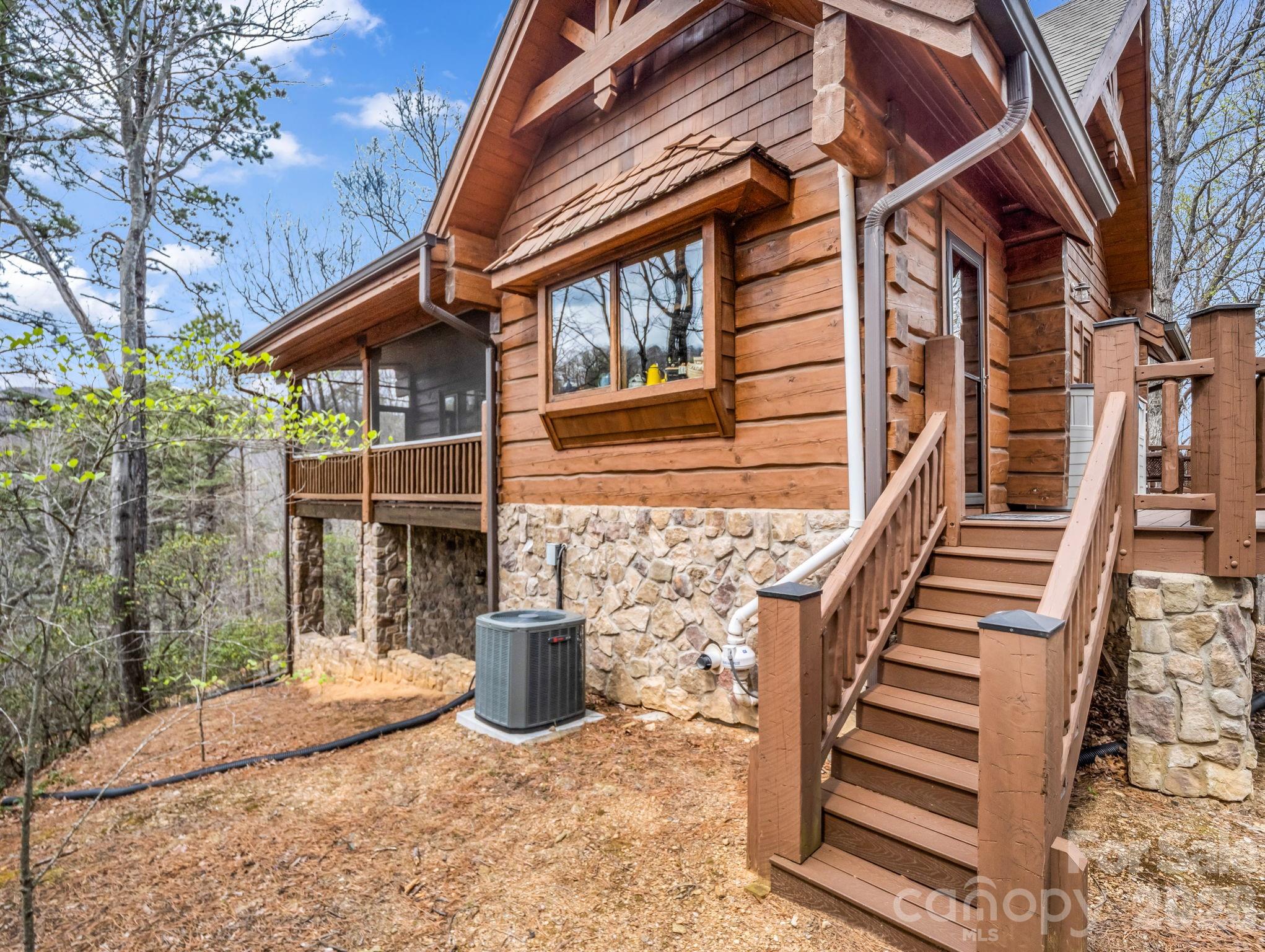 Creston - Residential