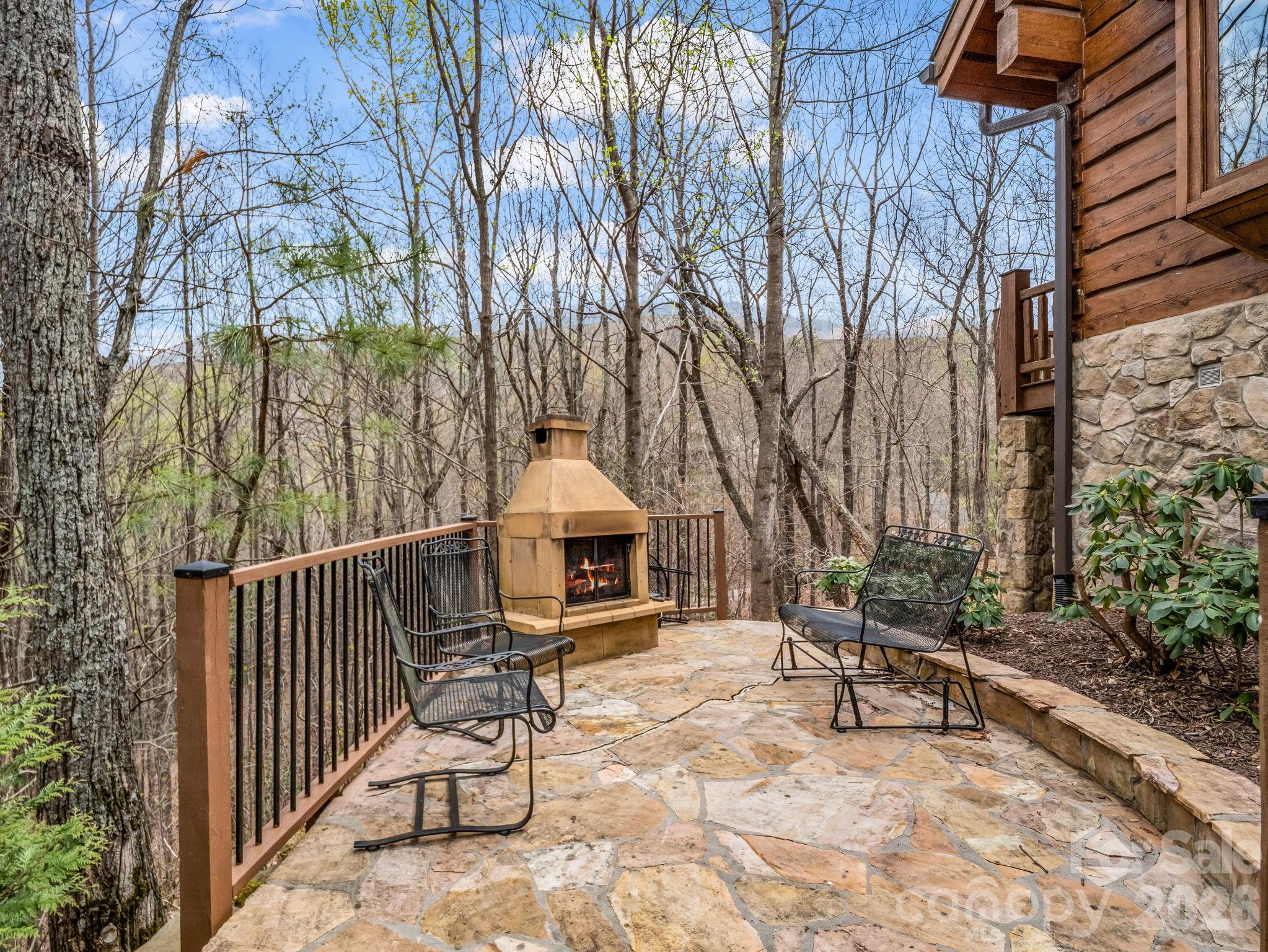 Creston - Residential