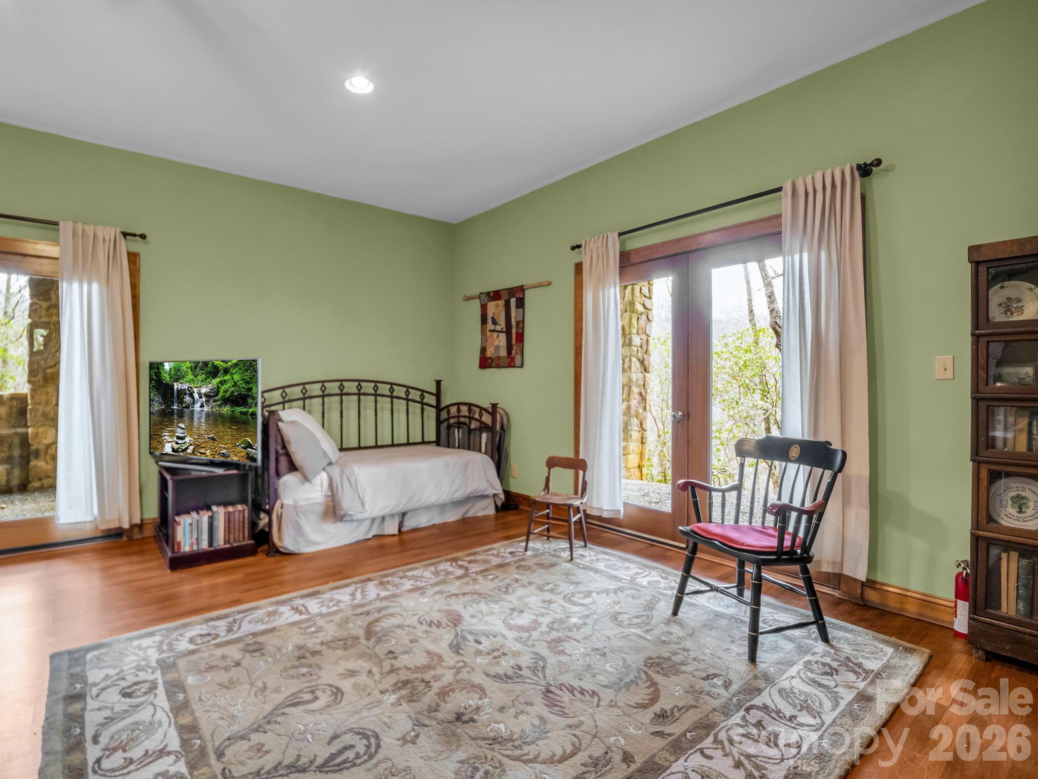 Creston - Residential