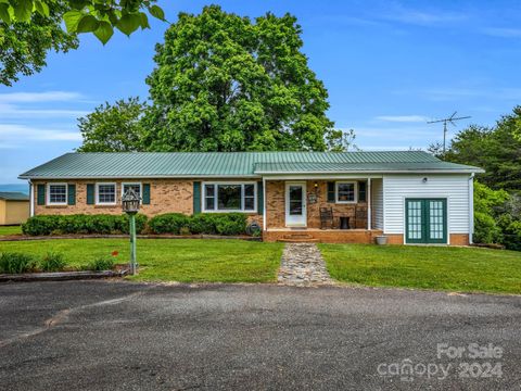 A home in Casar