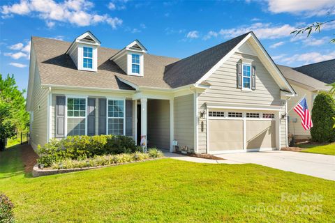 8206 Festival Way Charlotte NC 28215