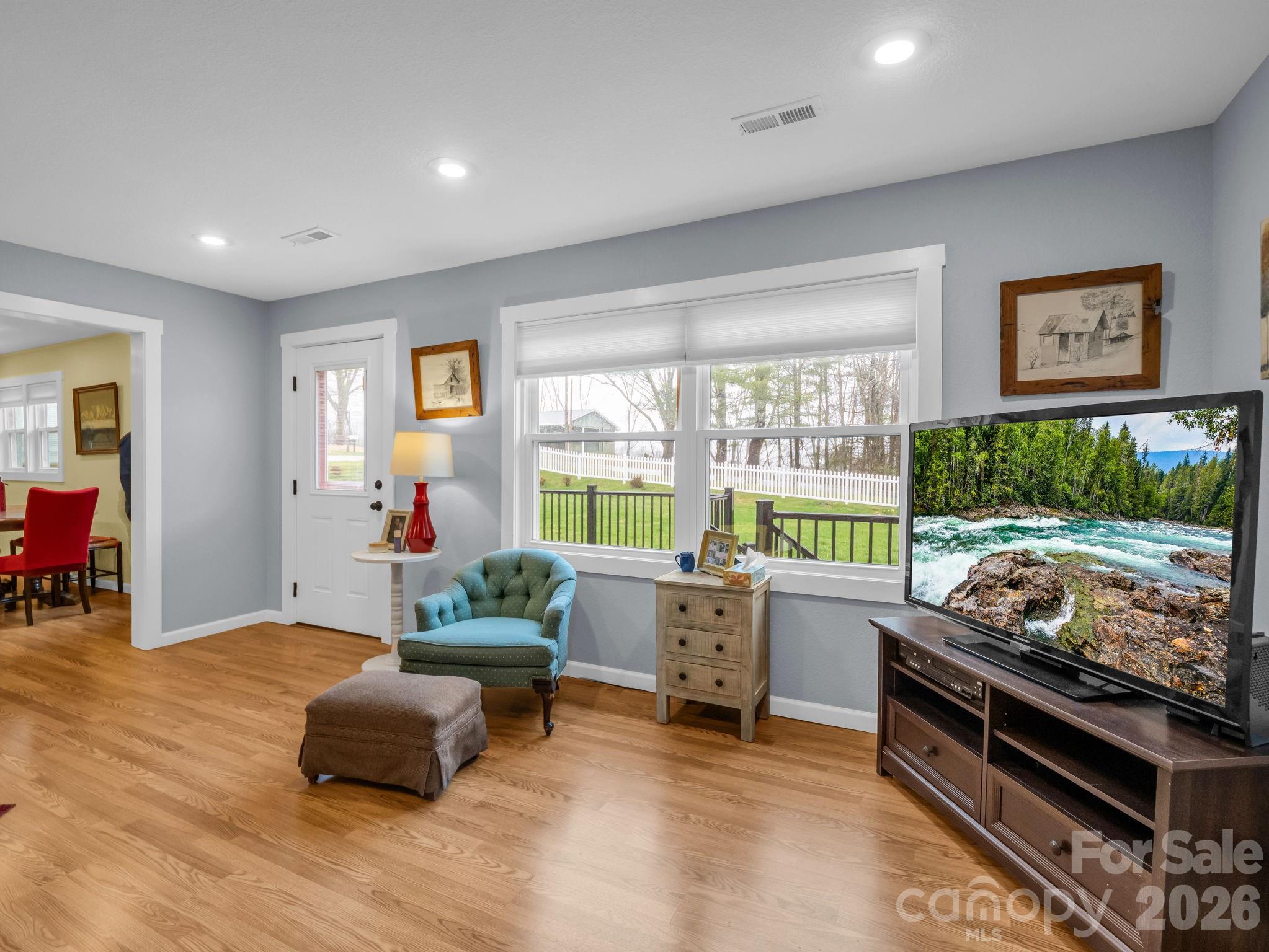 1086 Carters Ridge Road