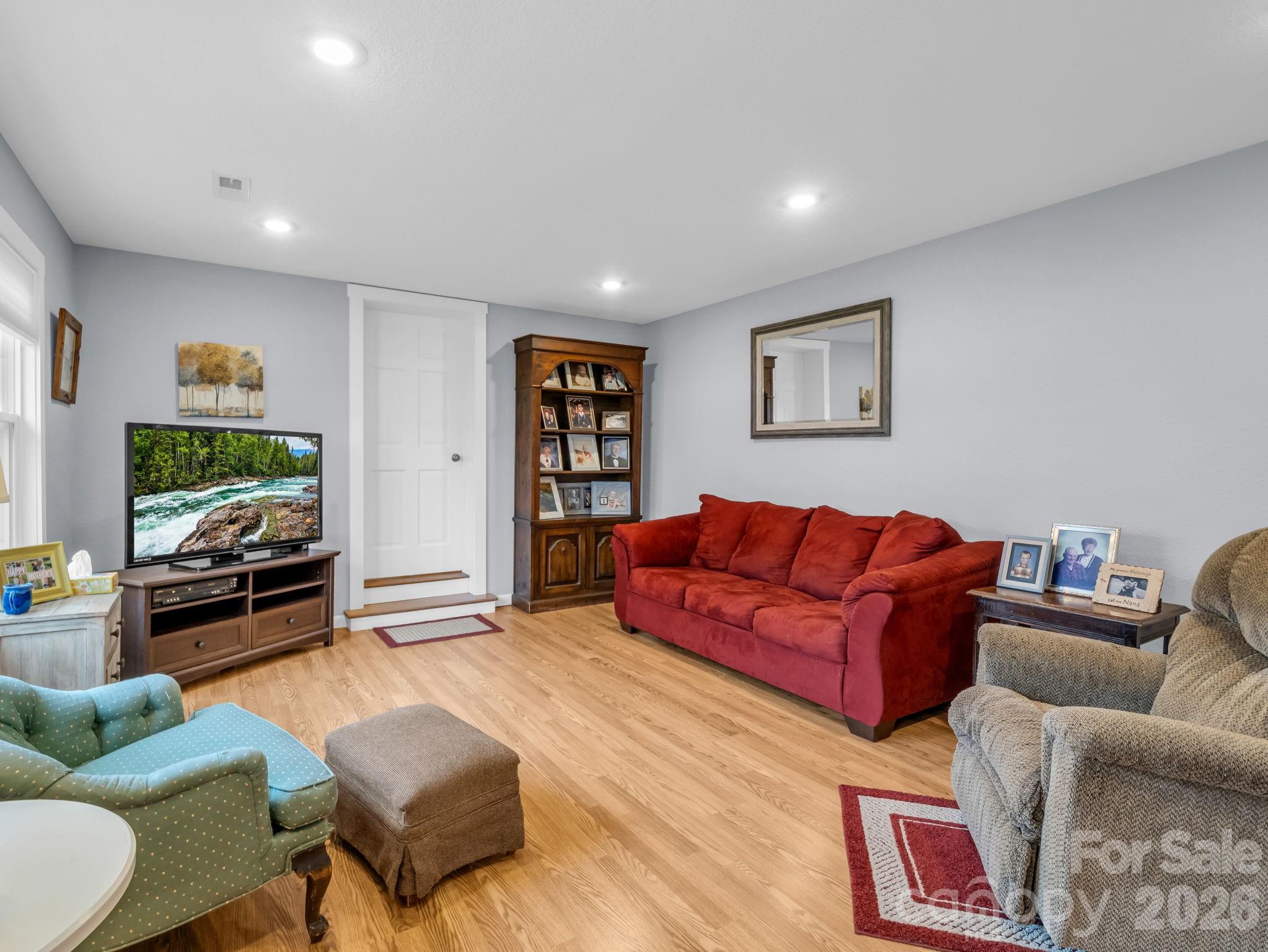 1086 Carters Ridge Road