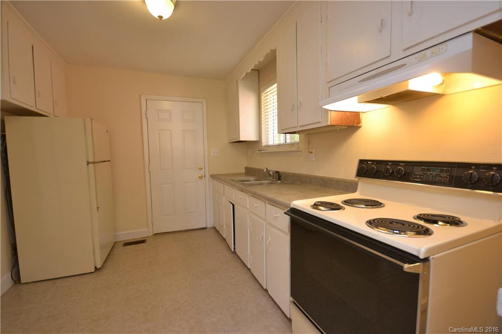 Eastwoods - Residential Lease