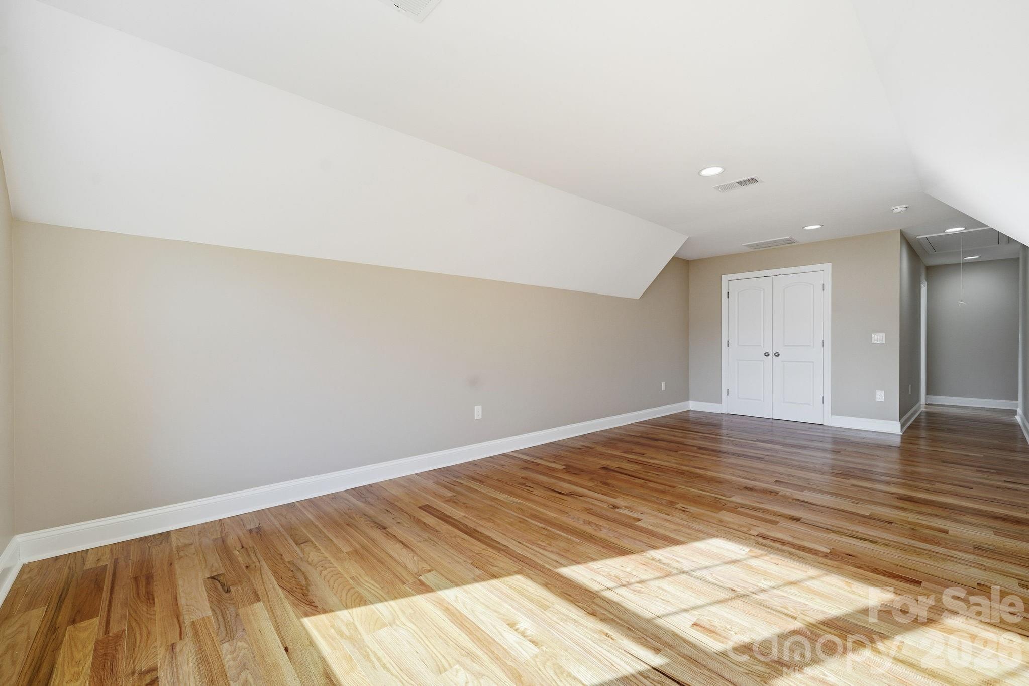 Ridgewood - Residential