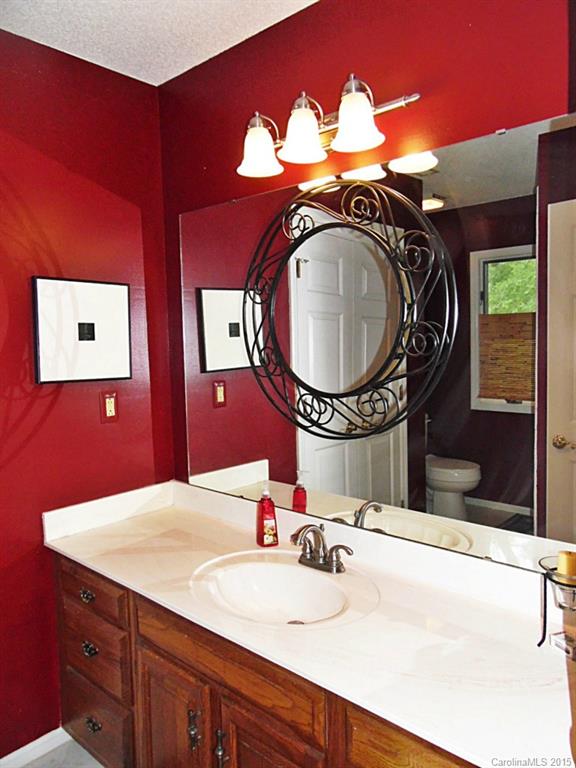 Lake Shore - Residential