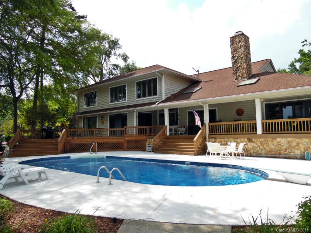 Lake Shore - Residential