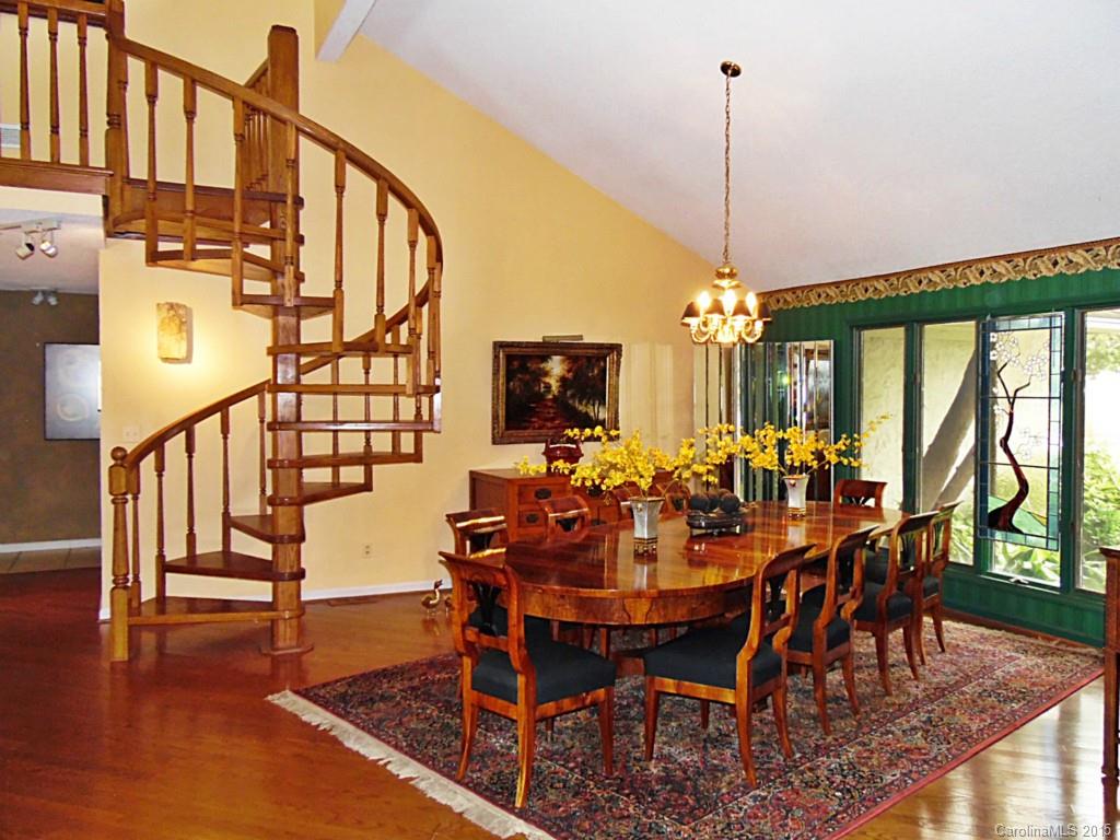 Lake Shore - Residential