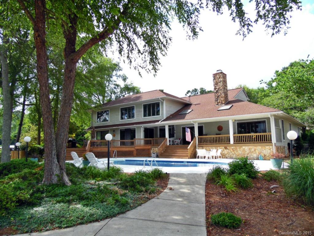 Lake Shore - Residential