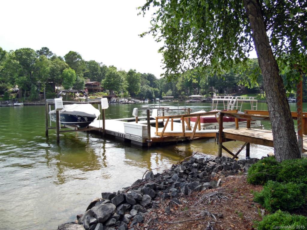 Lake Shore - Residential