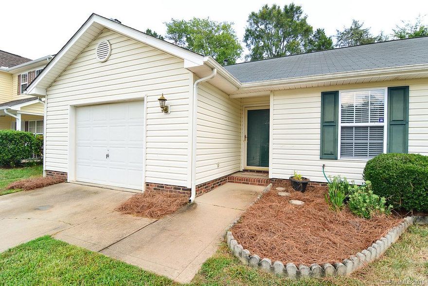 Meticulously maintained ranch floorplan. Split bedroom plan with hardwood entry, vaulted great room with fireplace, wooded rear yard. Two closets in master bedroom. Oversized one car garage. Close to shopping, dining, entertainment. Come see this home today! New roof 2011