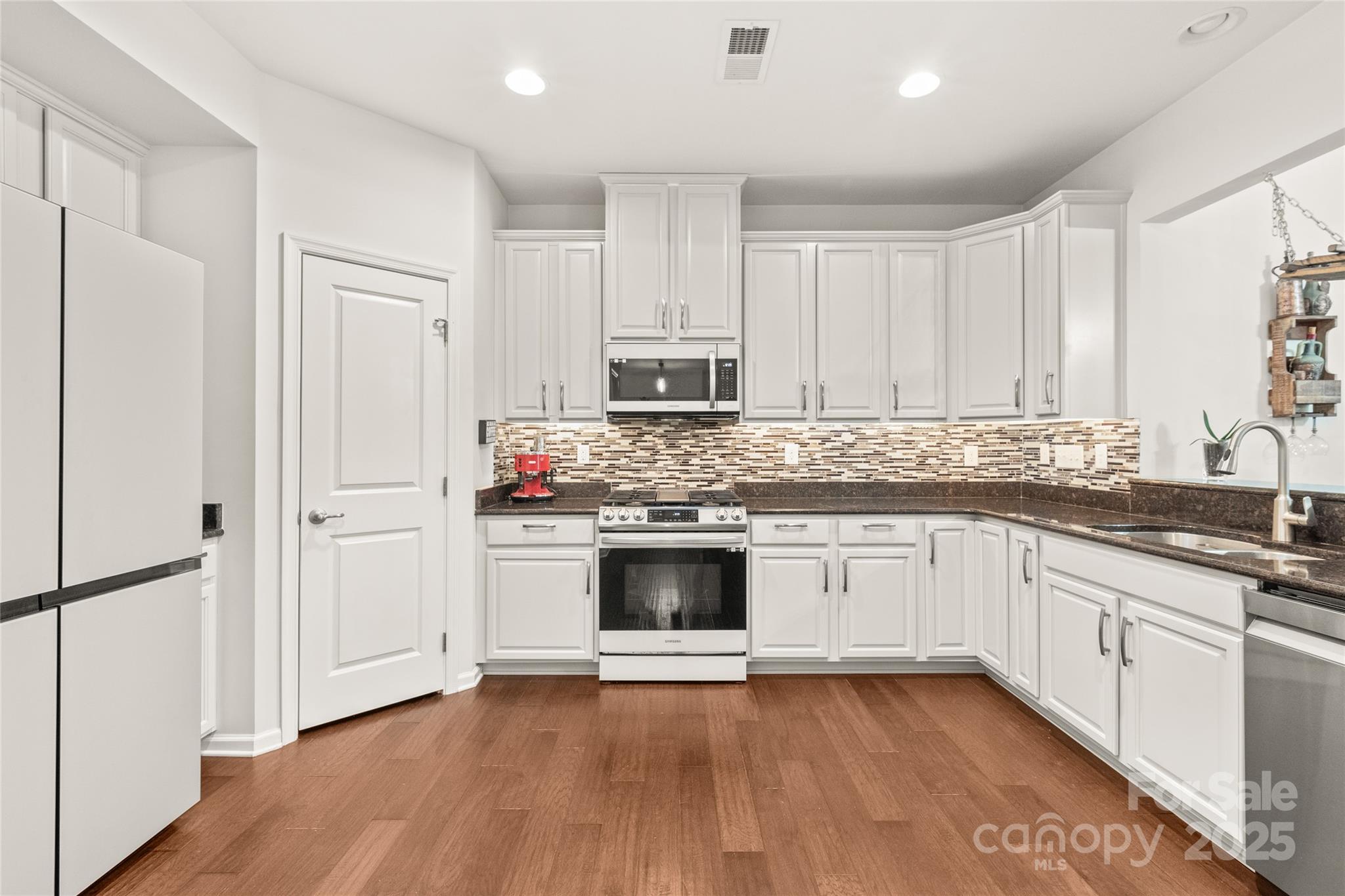 The Farm at Riverpointe - Residential