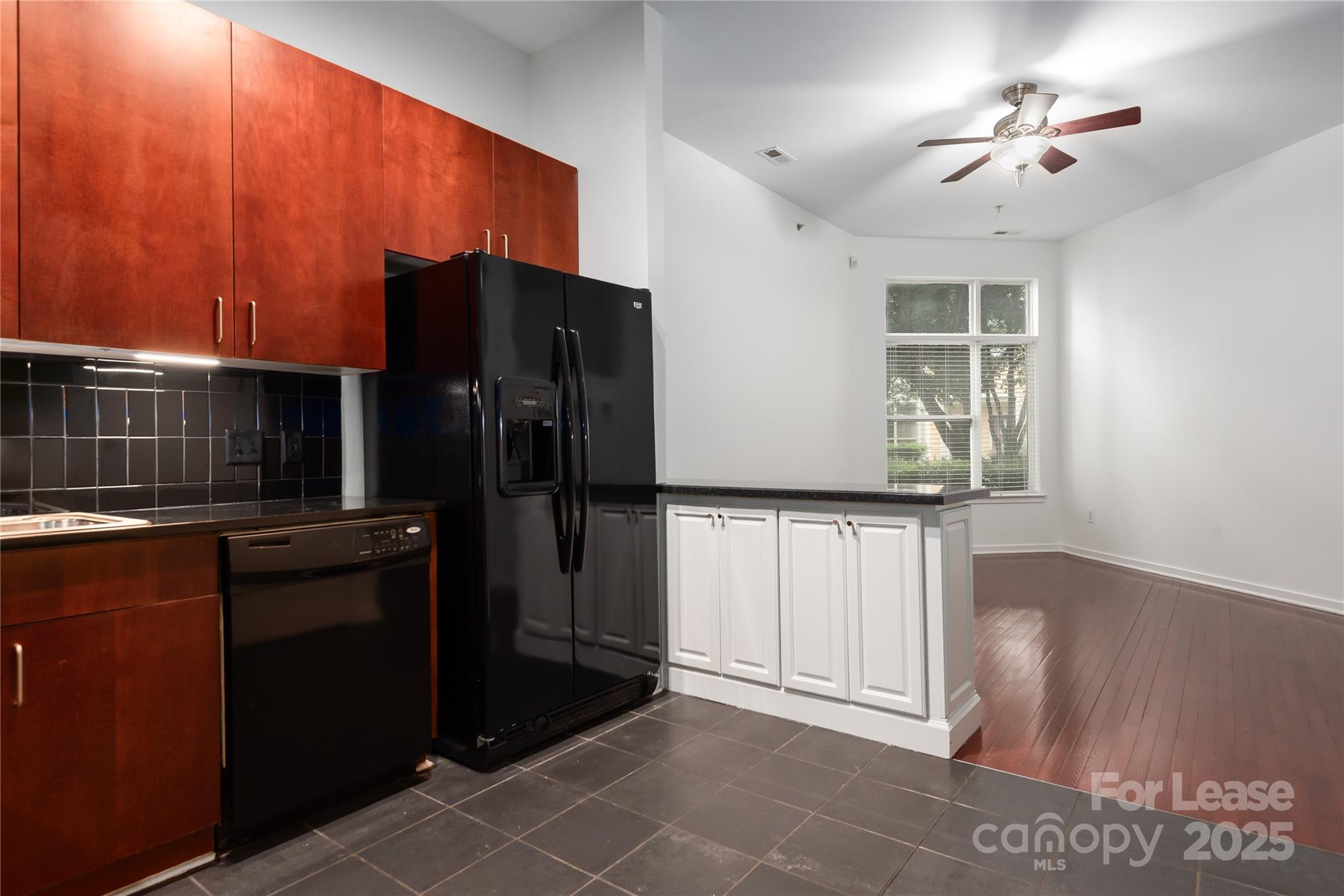 2125 Southend Drive 139