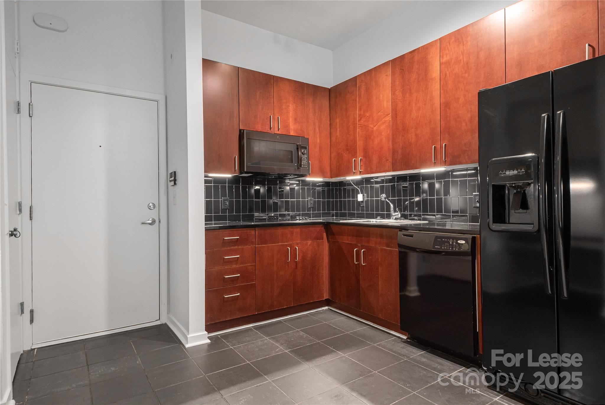 2125 Southend Drive 139