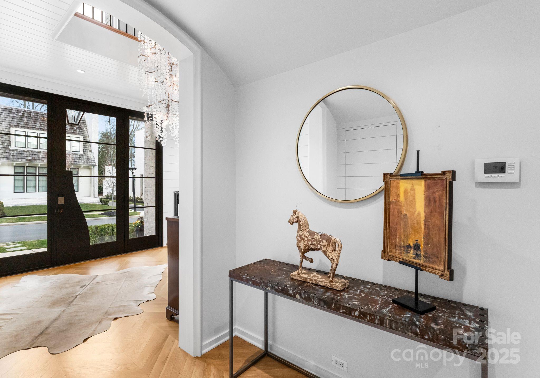 Kenwood Sharon Lane - Residential