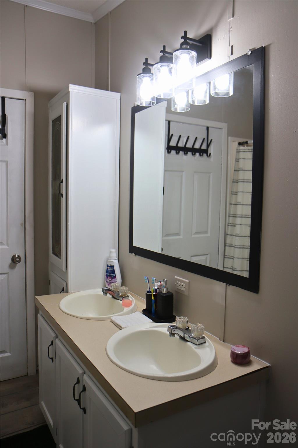 The Crossing - Residential