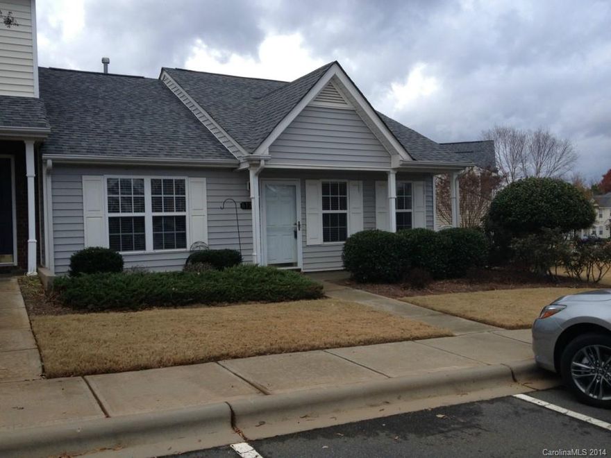 Charming one level townhome is an end unit w/ lots of natural light! New carpet, paint & countertops in this move-in ready home featuring two master bedrooms w/ full baths. Vaulted family rm & one bedroom both w/ ceiling fans. All appliances remain including refrig, washer & dryer! great location in this community w/ space between buildings & private patio area. Quick close available.