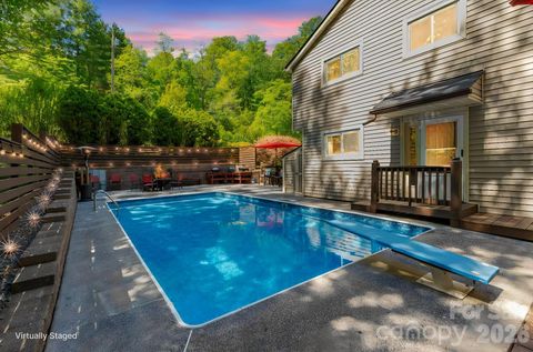 Photo of 33 Lovers Loop Road, Asheville, NC 28803 (MLS # 4375358)