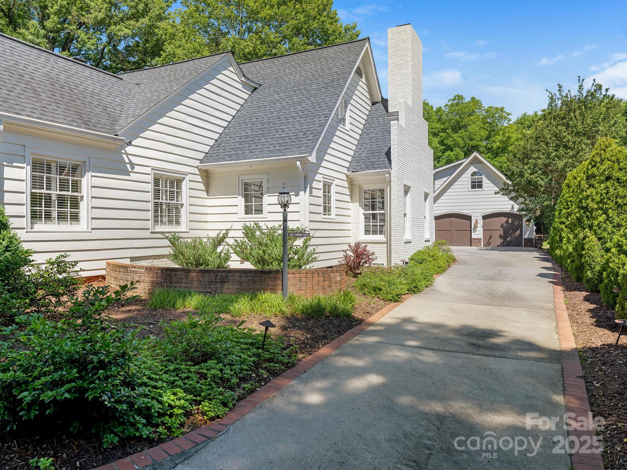 2410 Vernon Drive