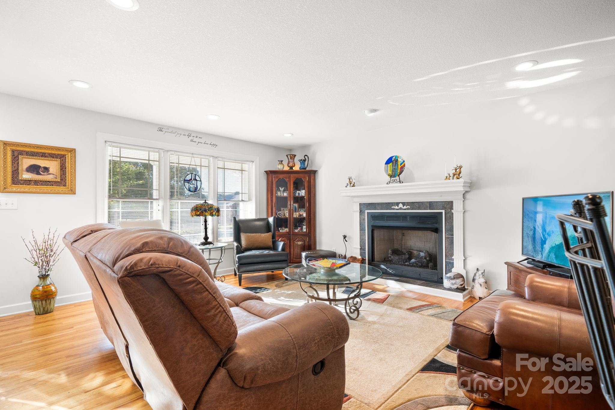 5514 Land Harbour Drive