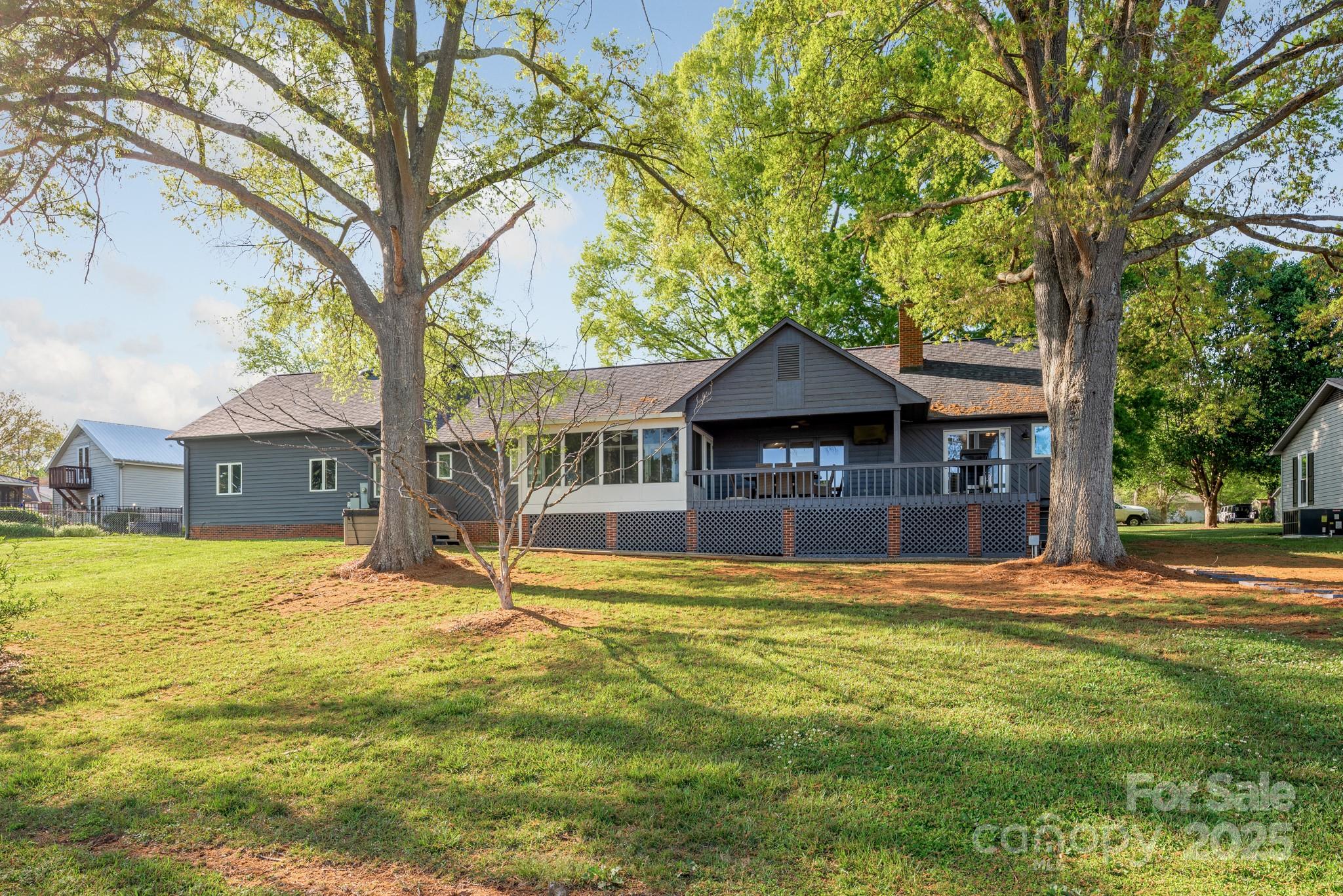 Commodore Peninsula - Residential