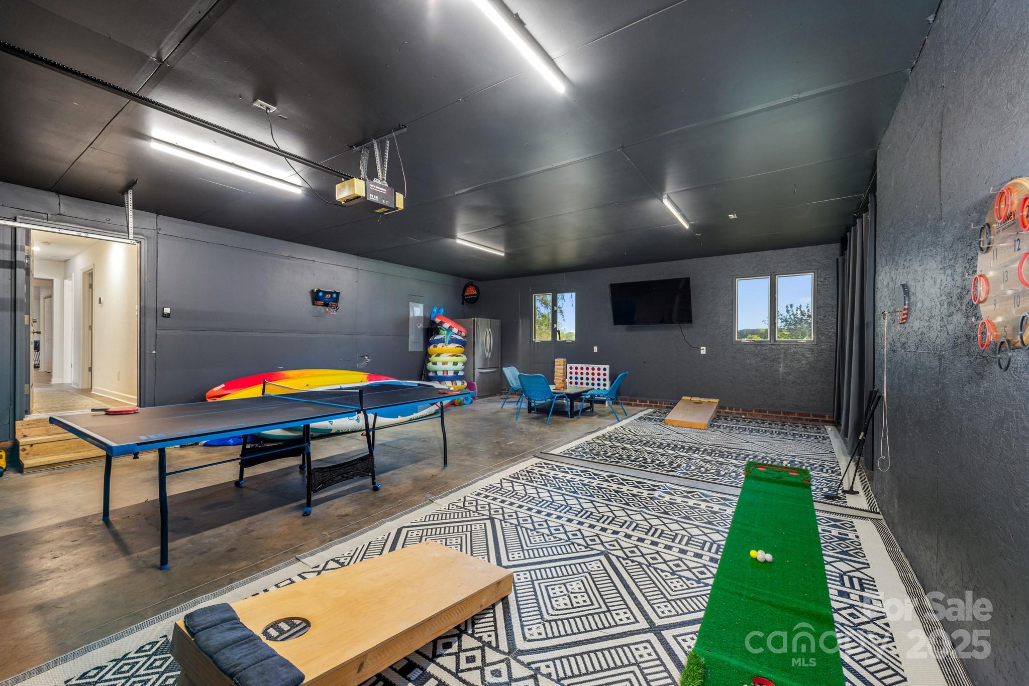 Commodore Peninsula - Residential