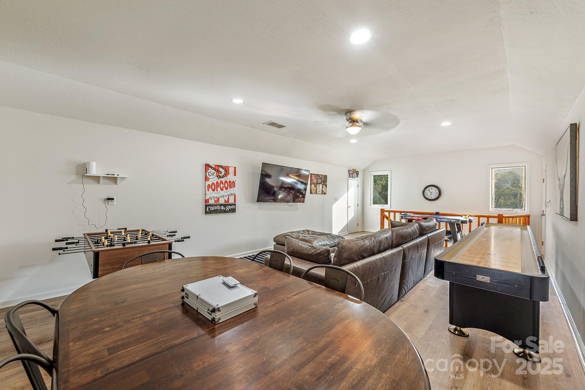 Commodore Peninsula - Residential