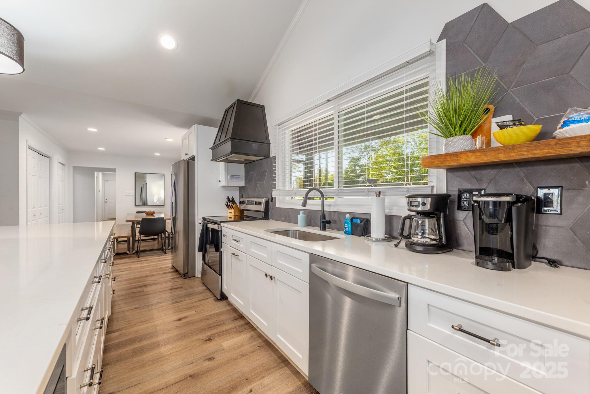 Commodore Peninsula - Residential