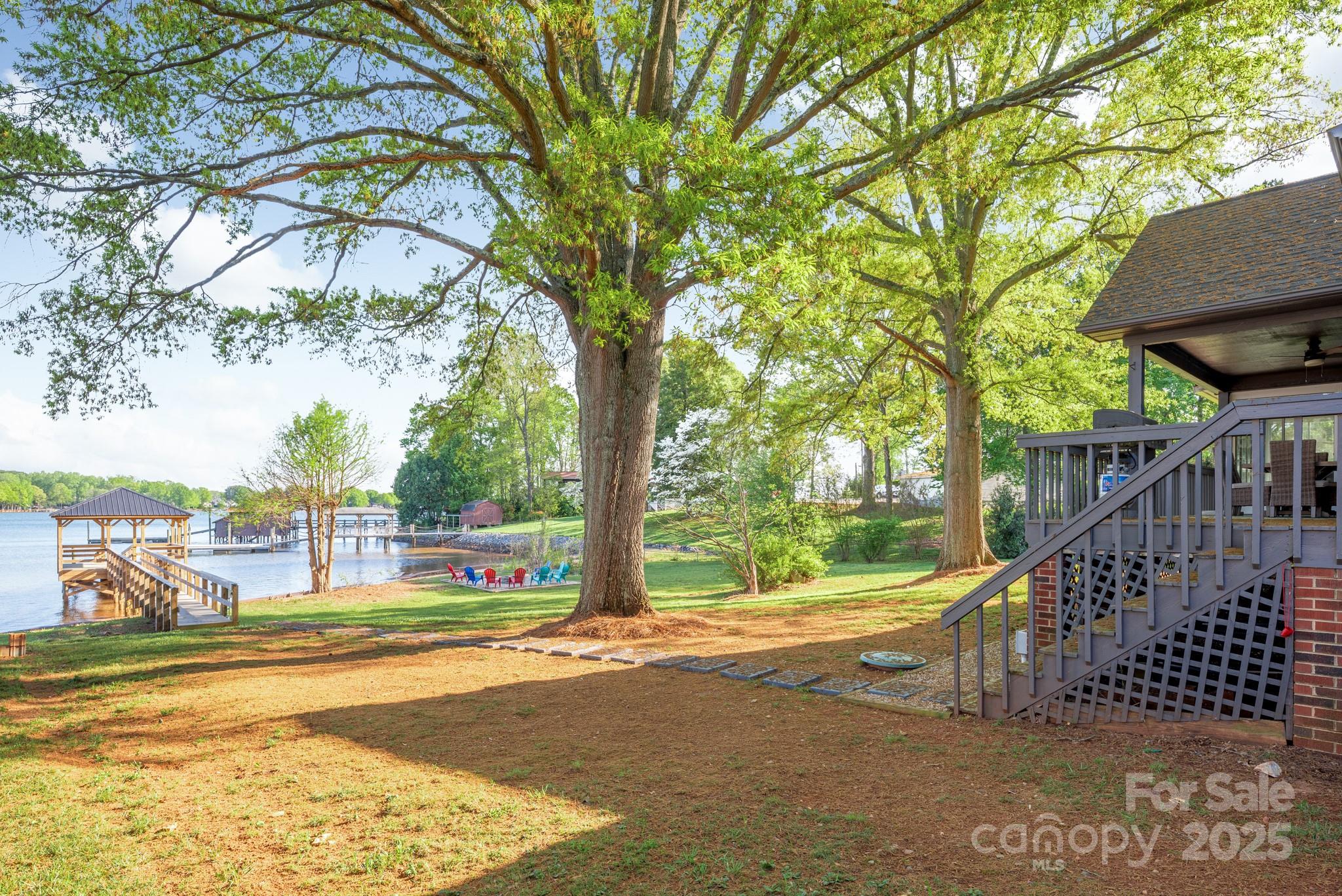 Commodore Peninsula - Residential