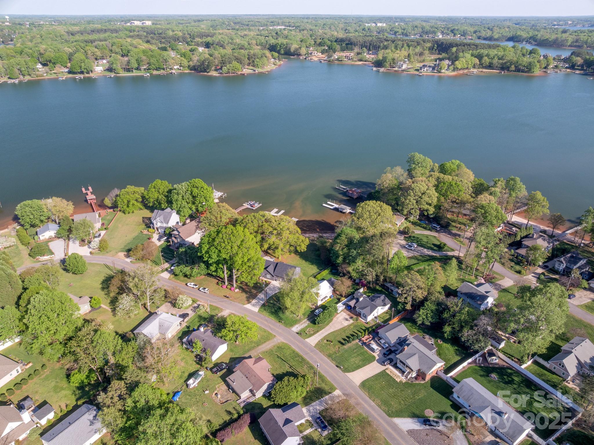 Commodore Peninsula - Residential
