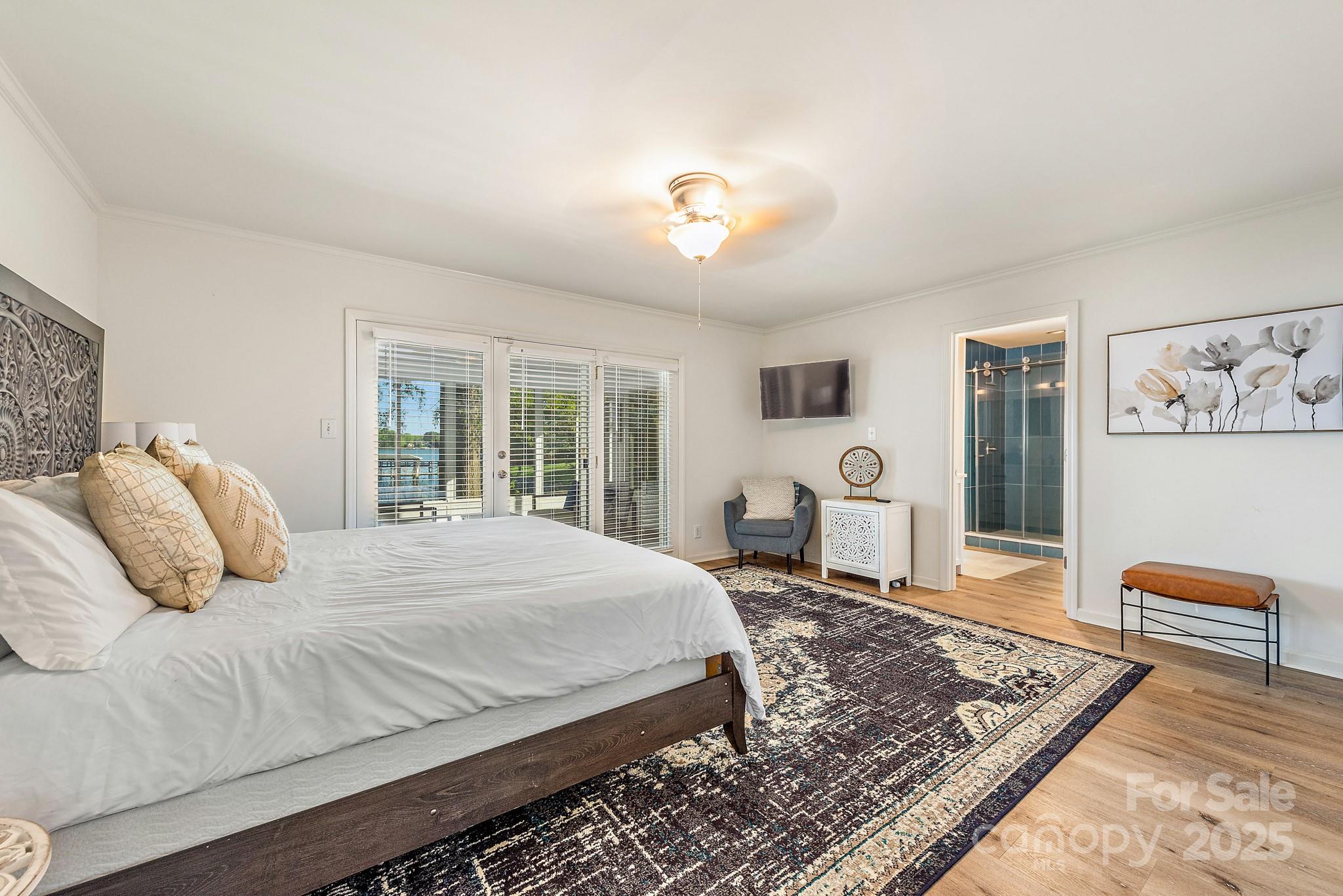 Commodore Peninsula - Residential