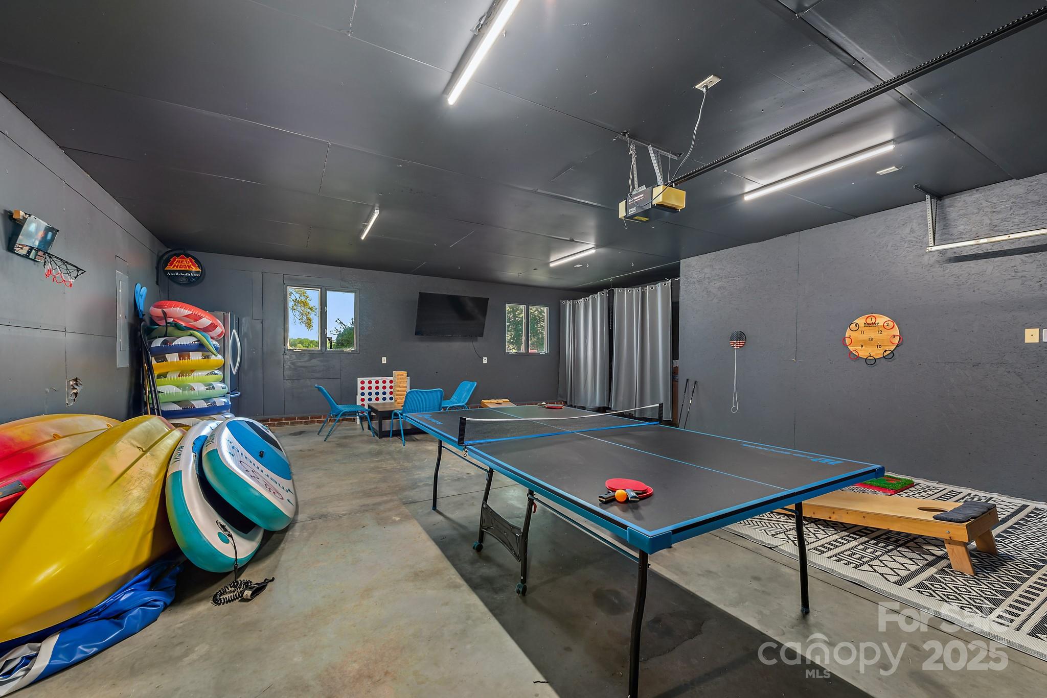 Commodore Peninsula - Residential