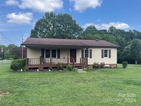 A home in Hickory