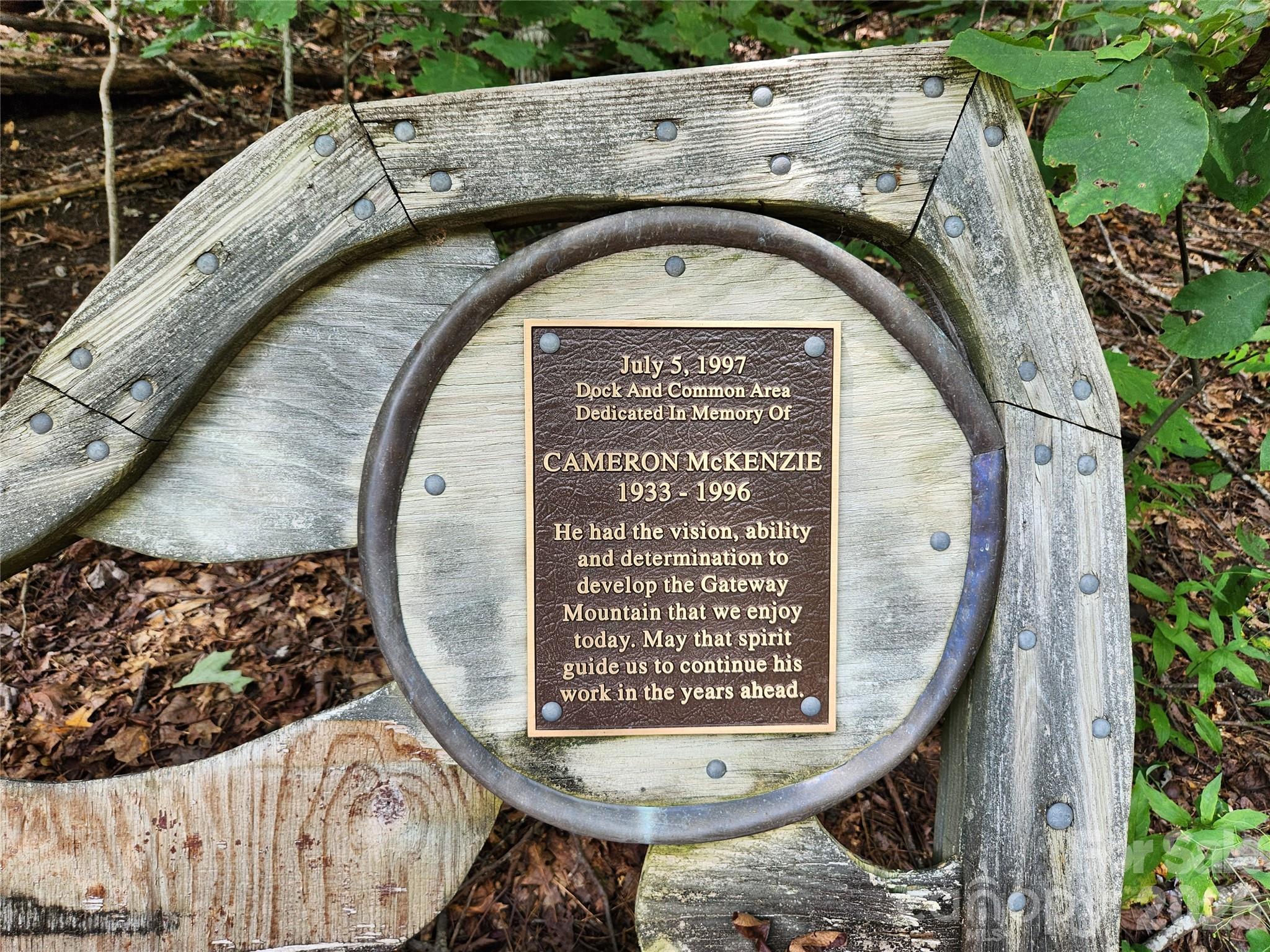 Gateway Mountain - Land