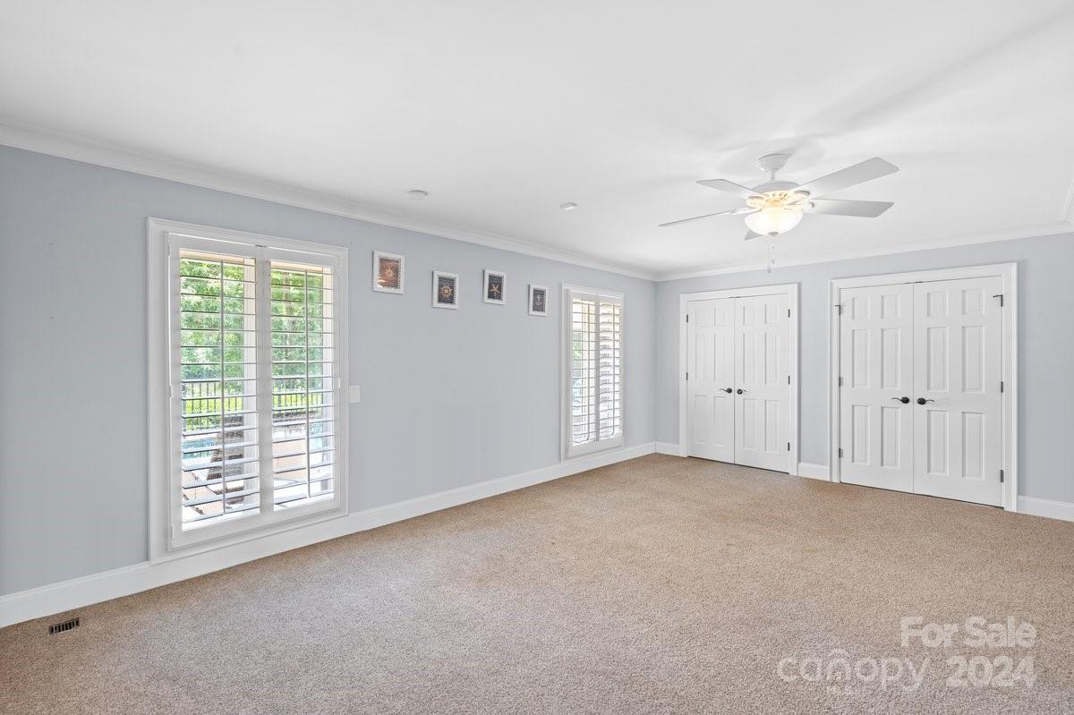 The Palisades - Residential