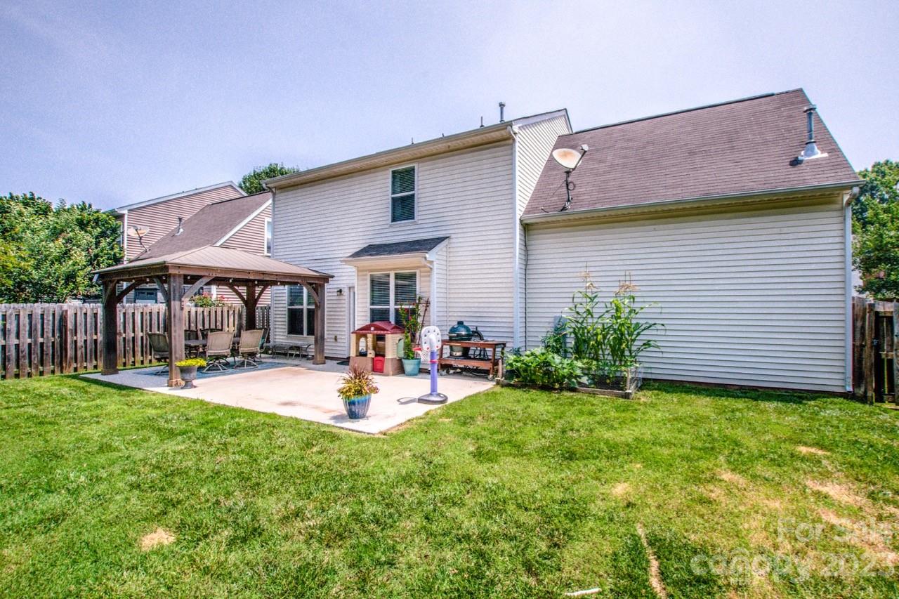 Stonegate Farms - Residential