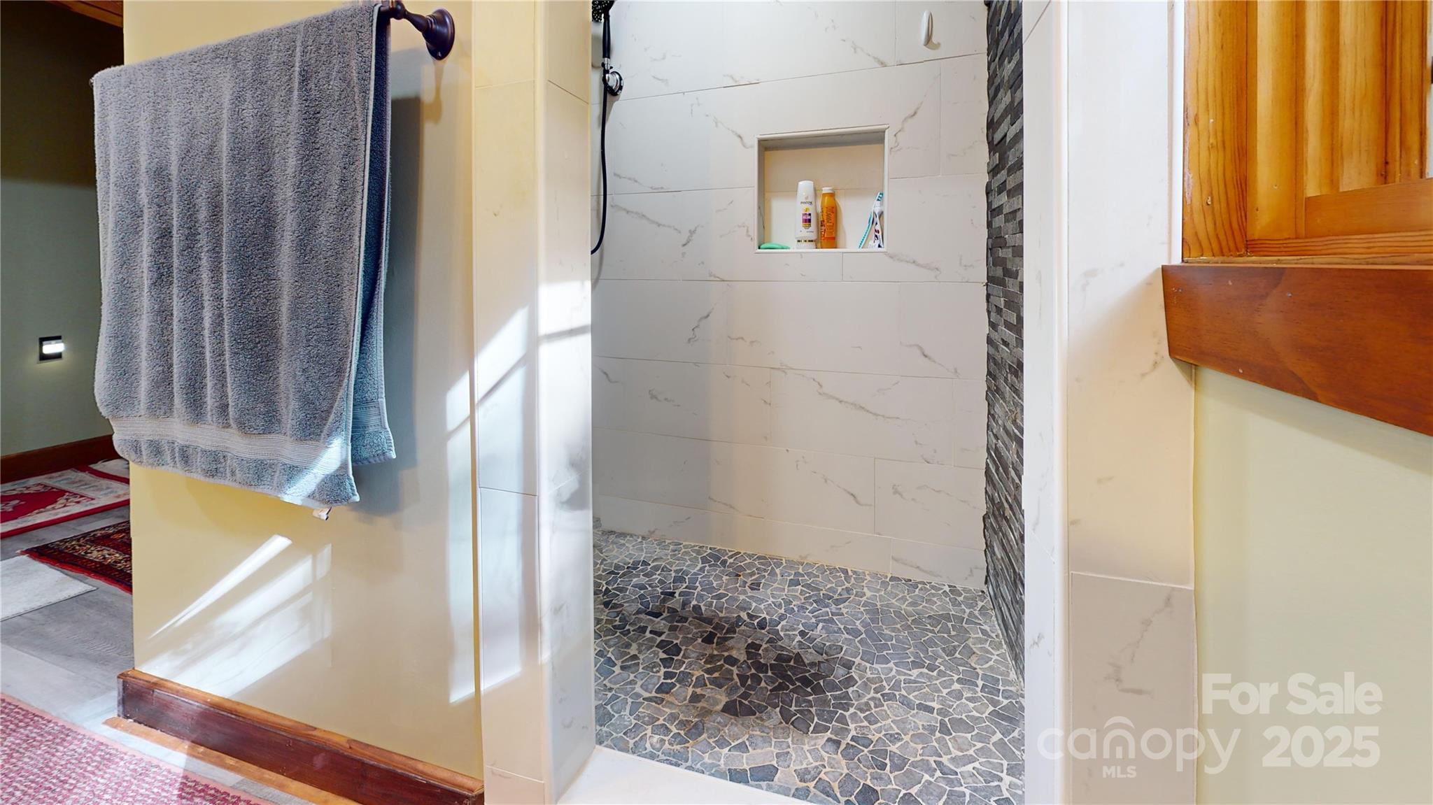 Mountain Glen - Residential