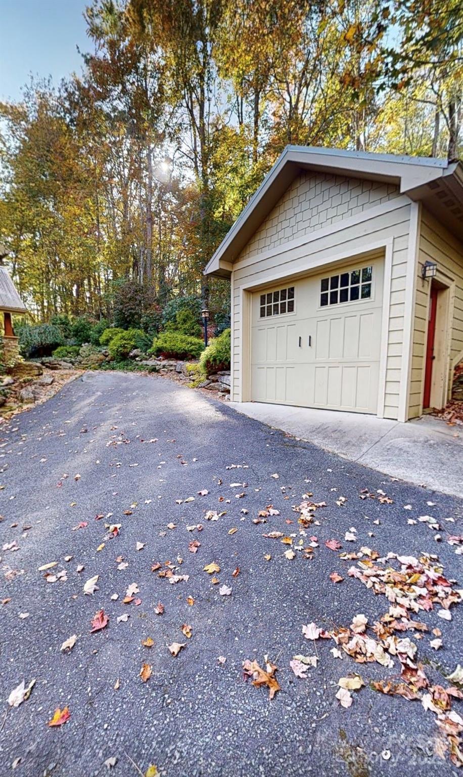 Mountain Glen - Residential