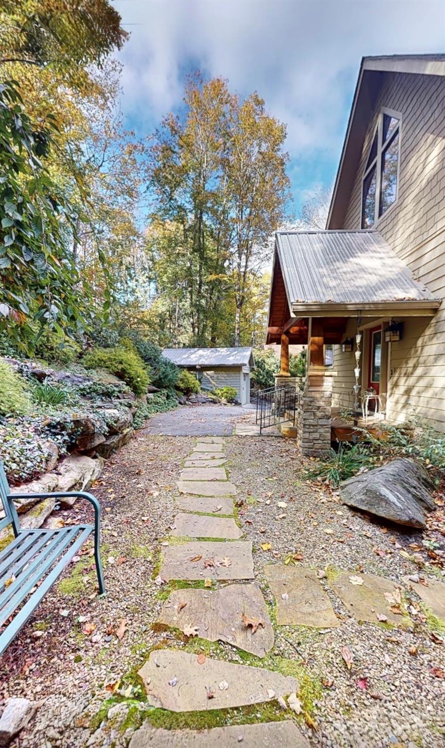 Mountain Glen - Residential