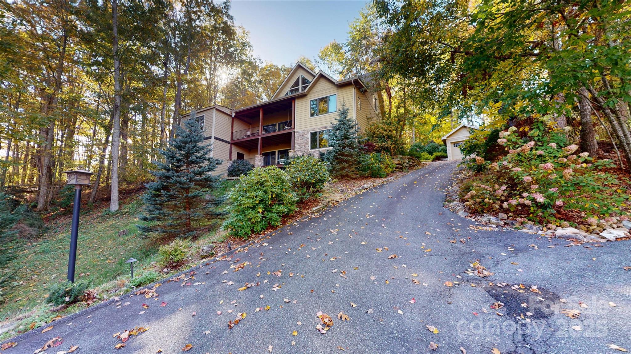 811 Hemlock Drive