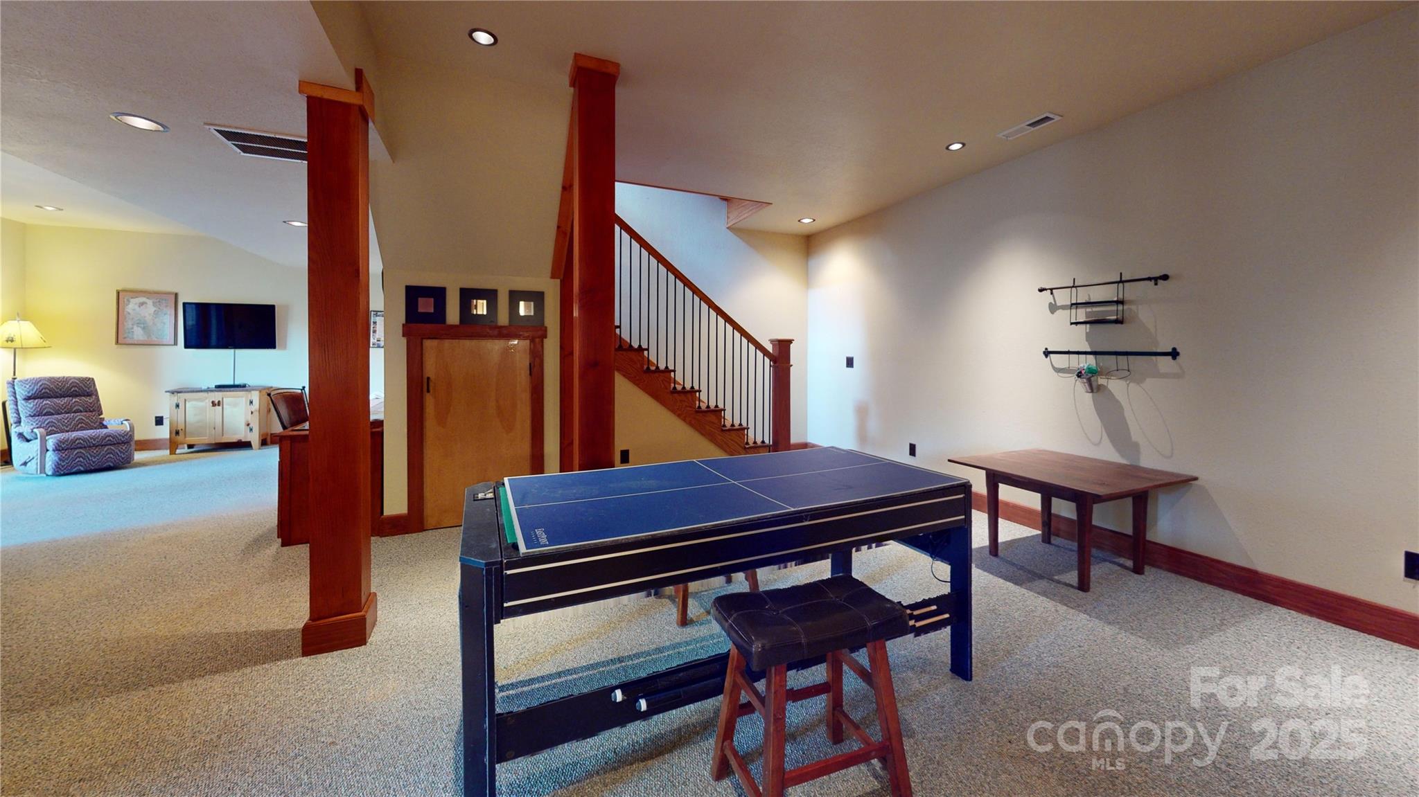 Mountain Glen - Residential