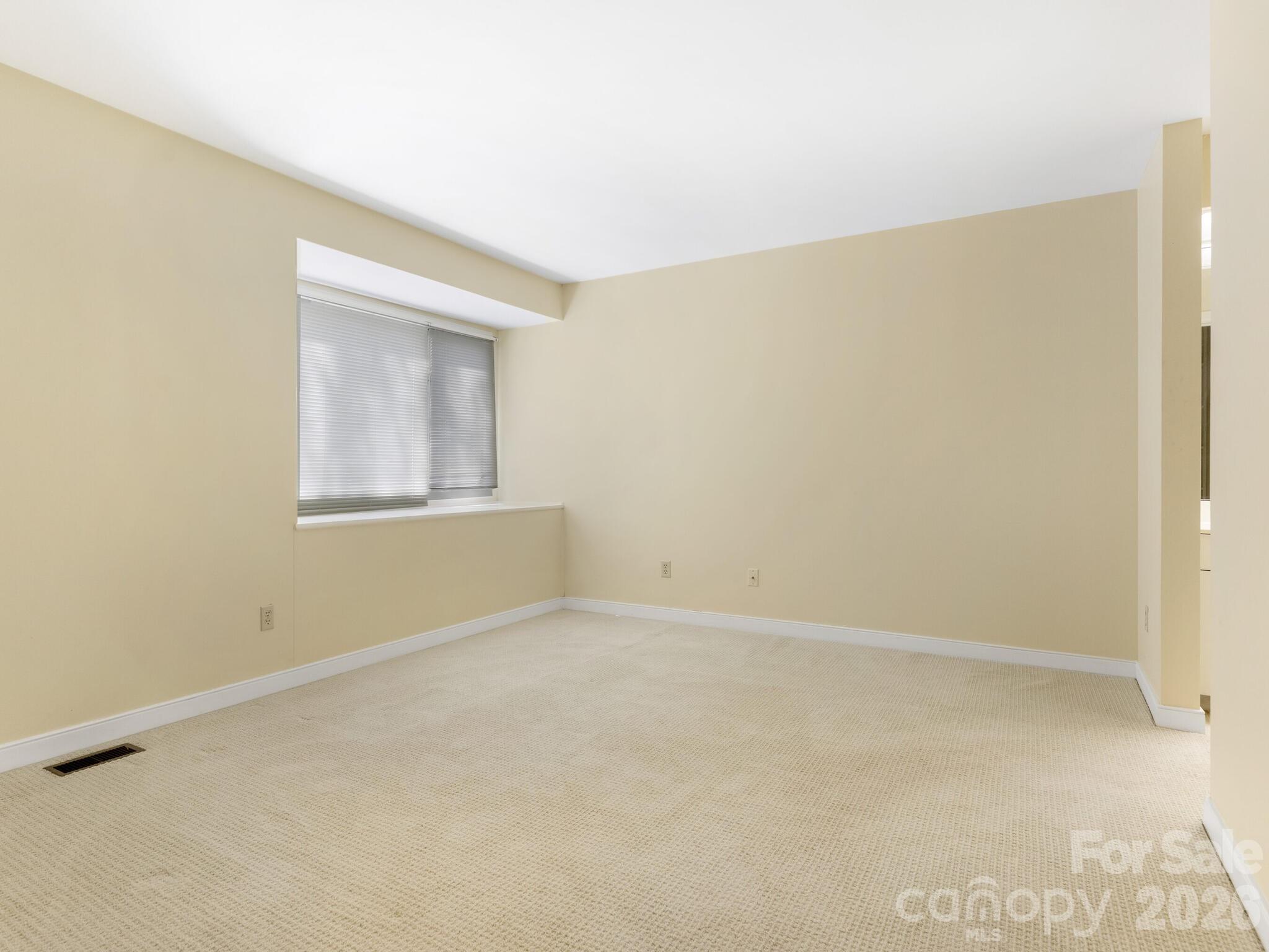 Sharon View Place - Residential