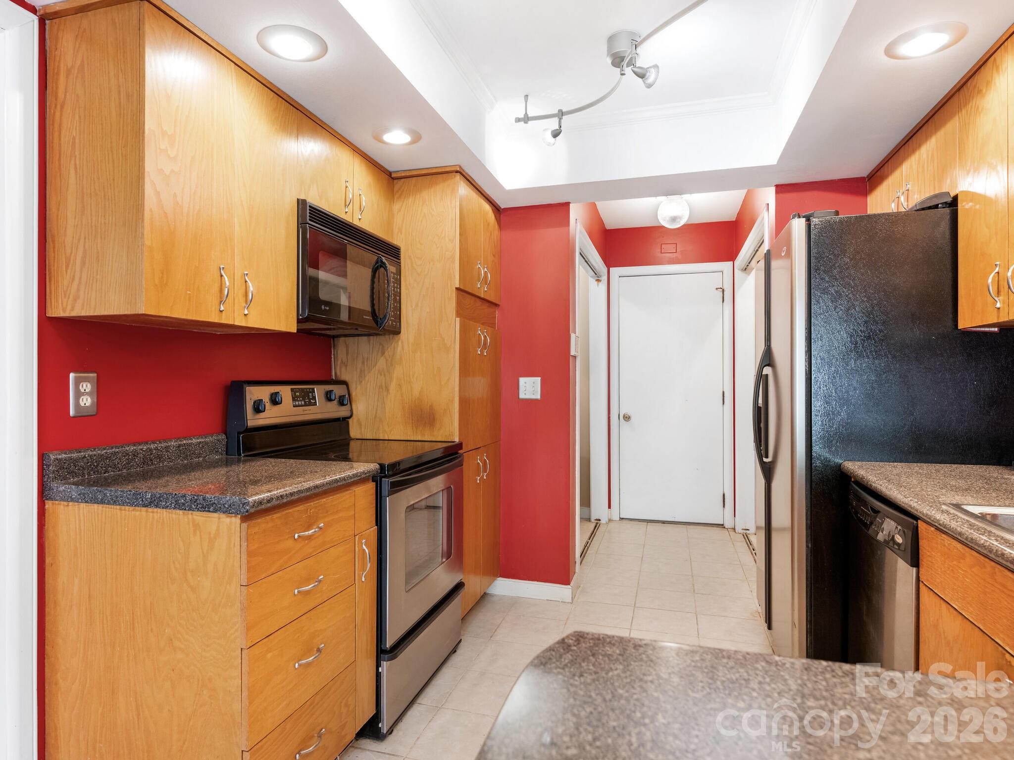 Sharon View Place - Residential