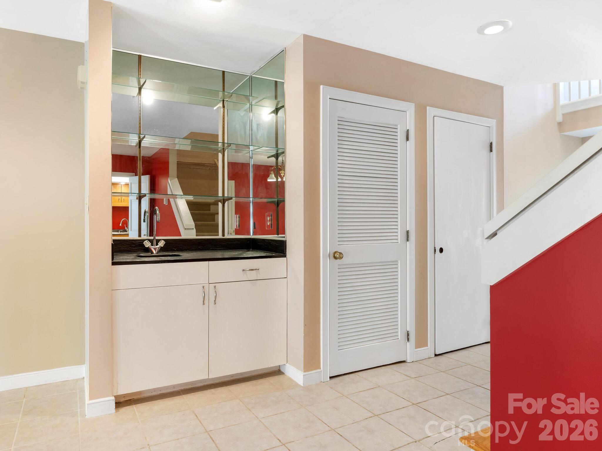 6516 Bentridge Drive