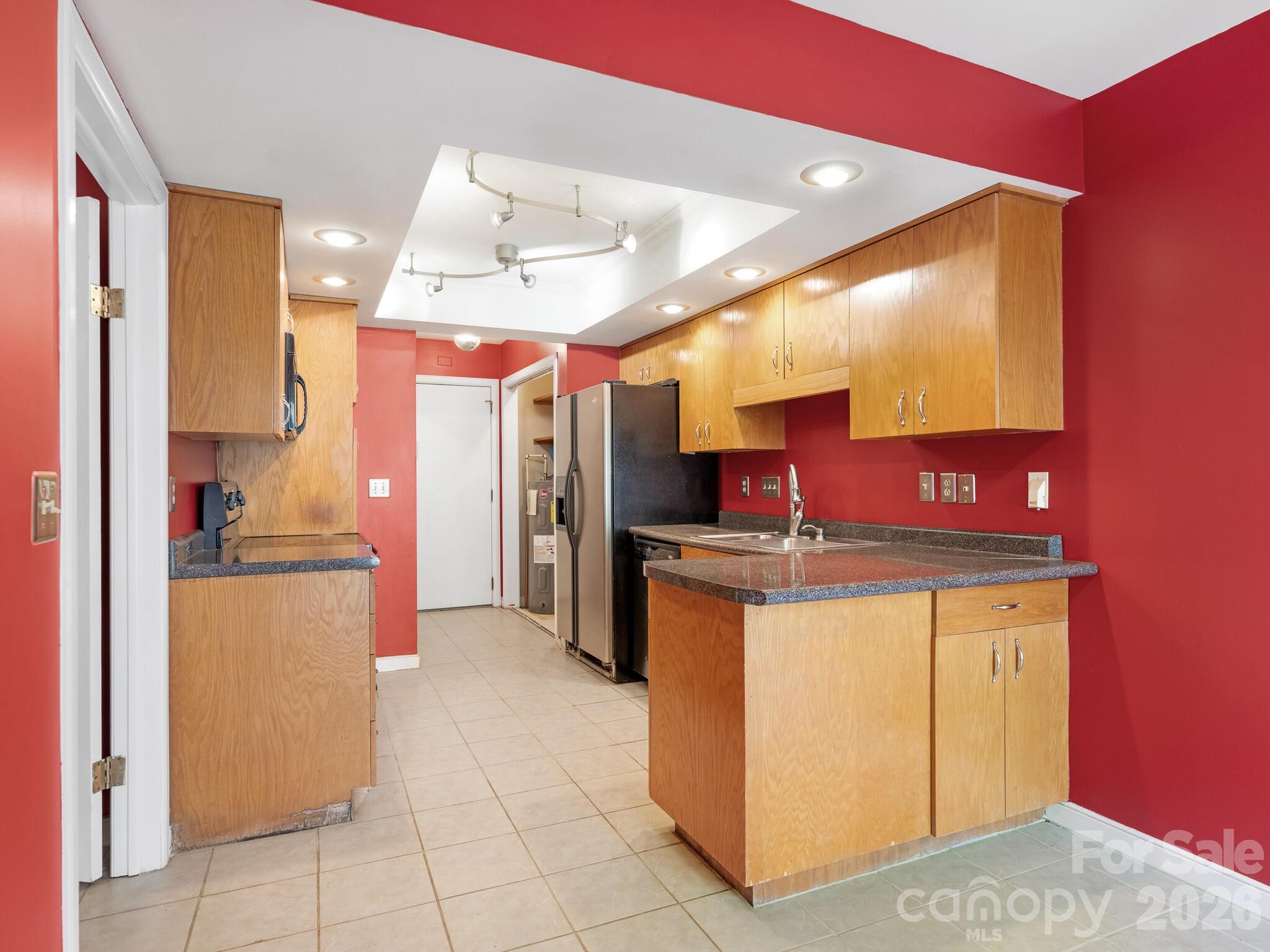 Sharon View Place - Residential